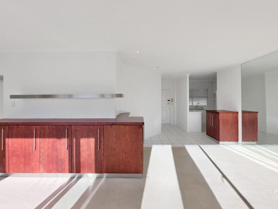 To Let 1 Bedroom Property for Rent in Gardens Western Cape
